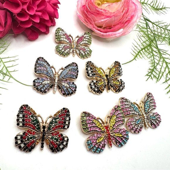 NEW⚜️Butterfly Colorful Crystal Embellished Brooch - Picture 7 of 7